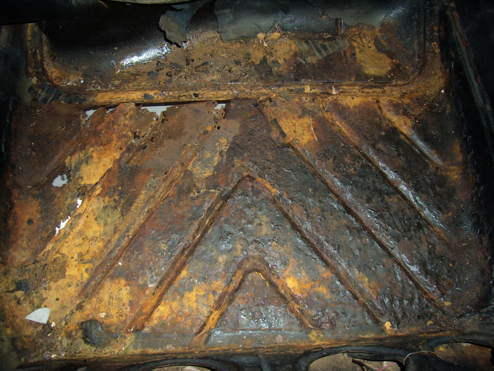 Rusty Holden boot floor